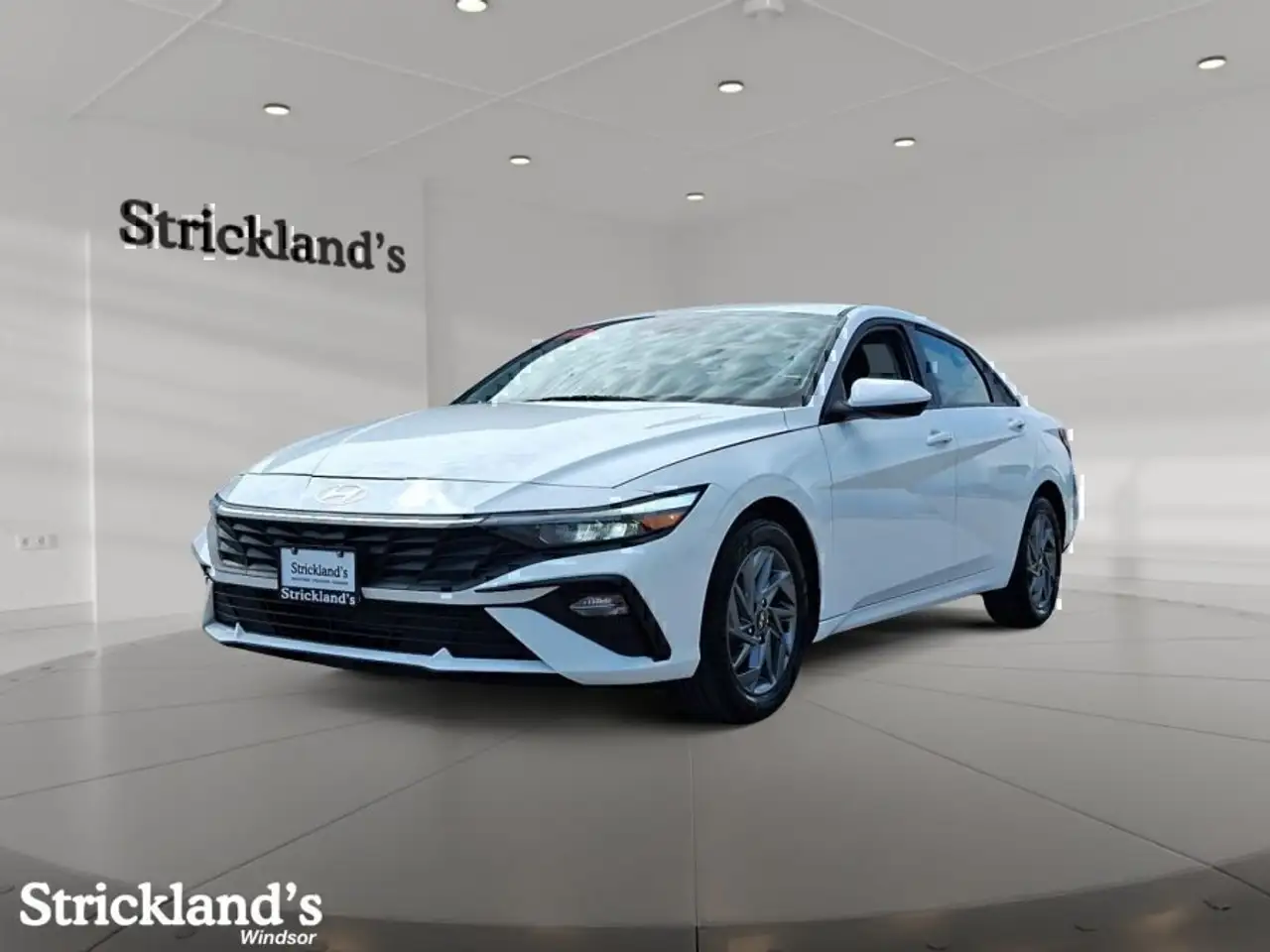 2025 Hyundai ELANTRA Preferred — photo 1