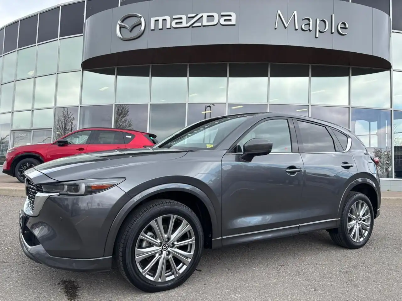 2022 Mazda CX-5 Signature — photo 1