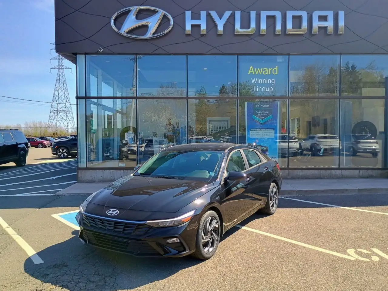 2025 Hyundai ELANTRA Preferred — photo 1