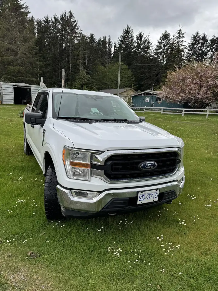 2022 Ford F 150 Base — photo 1
