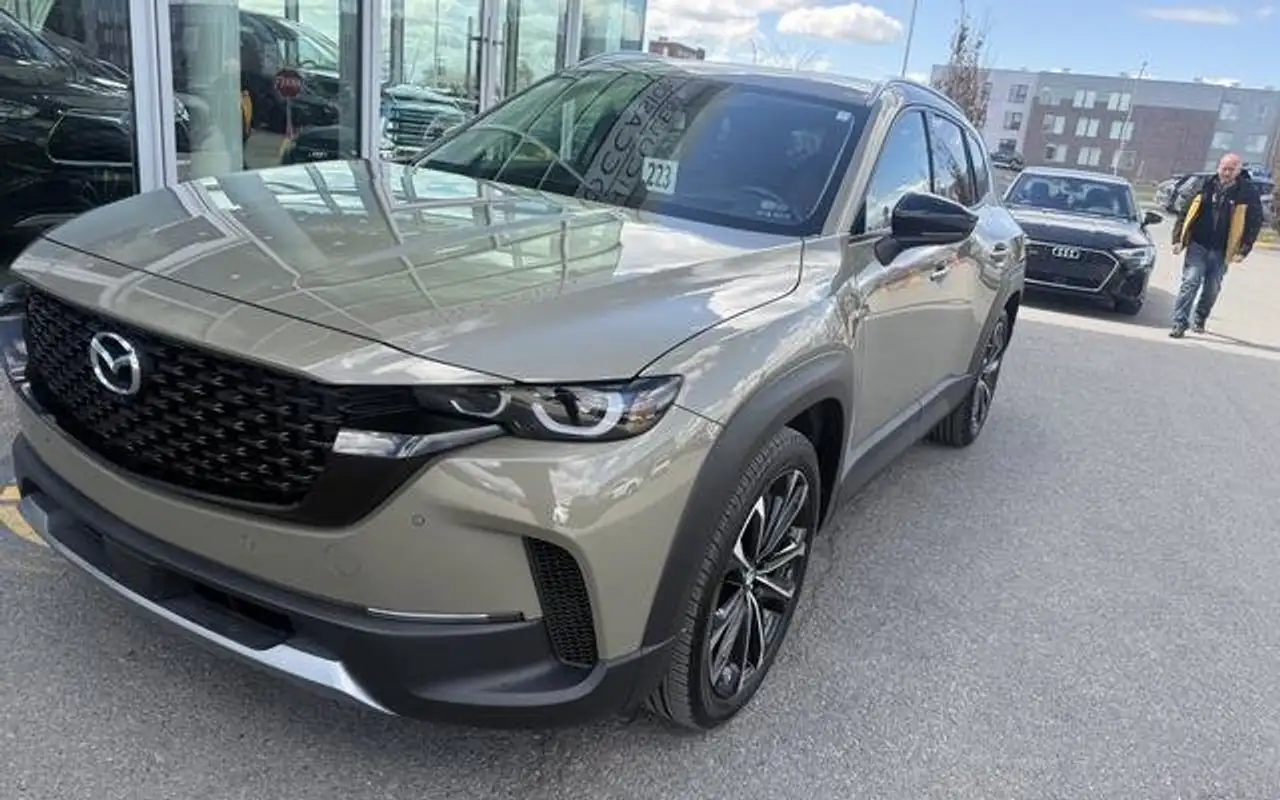 2023 Mazda CX-50 Base — photo 1
