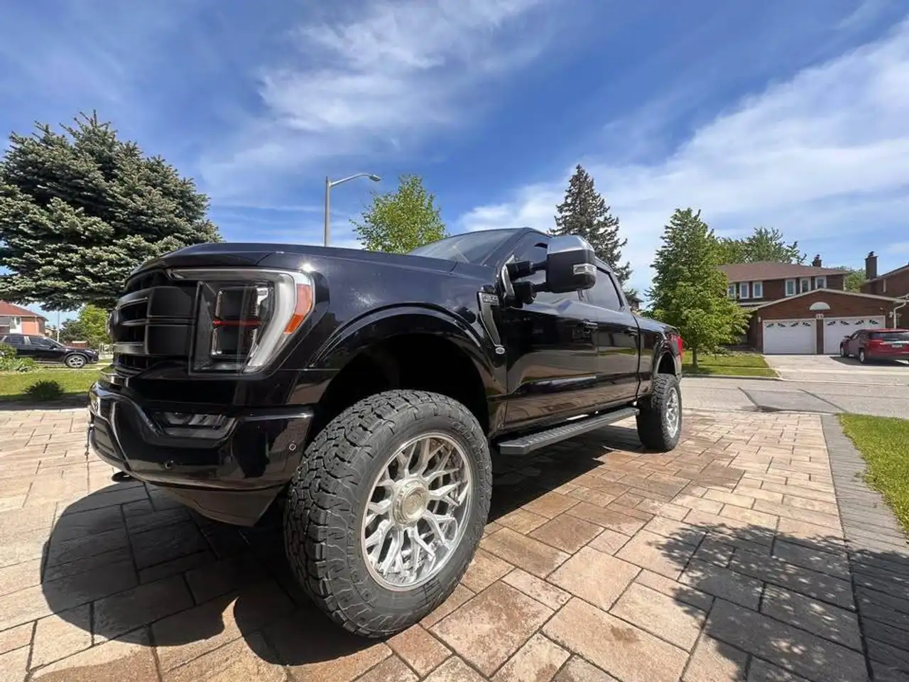 2022 Ford F 150 Lariat — photo 1