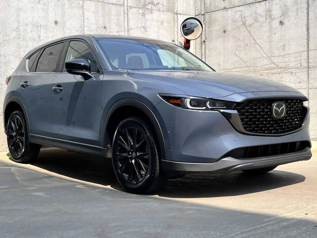 2023 Mazda CX-5 Kuro — photo 1