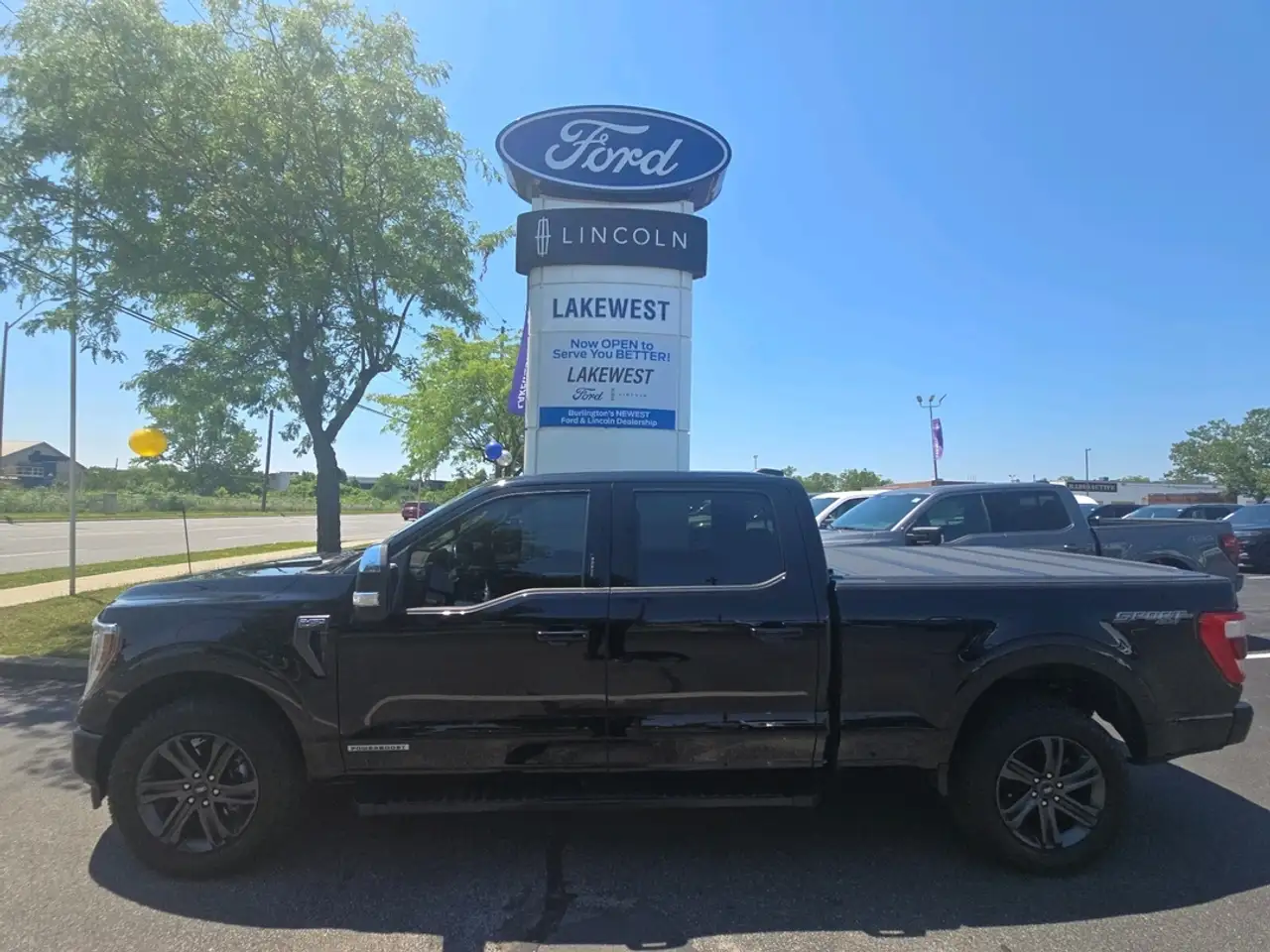 2022 Ford F 150 Lariat — photo 1
