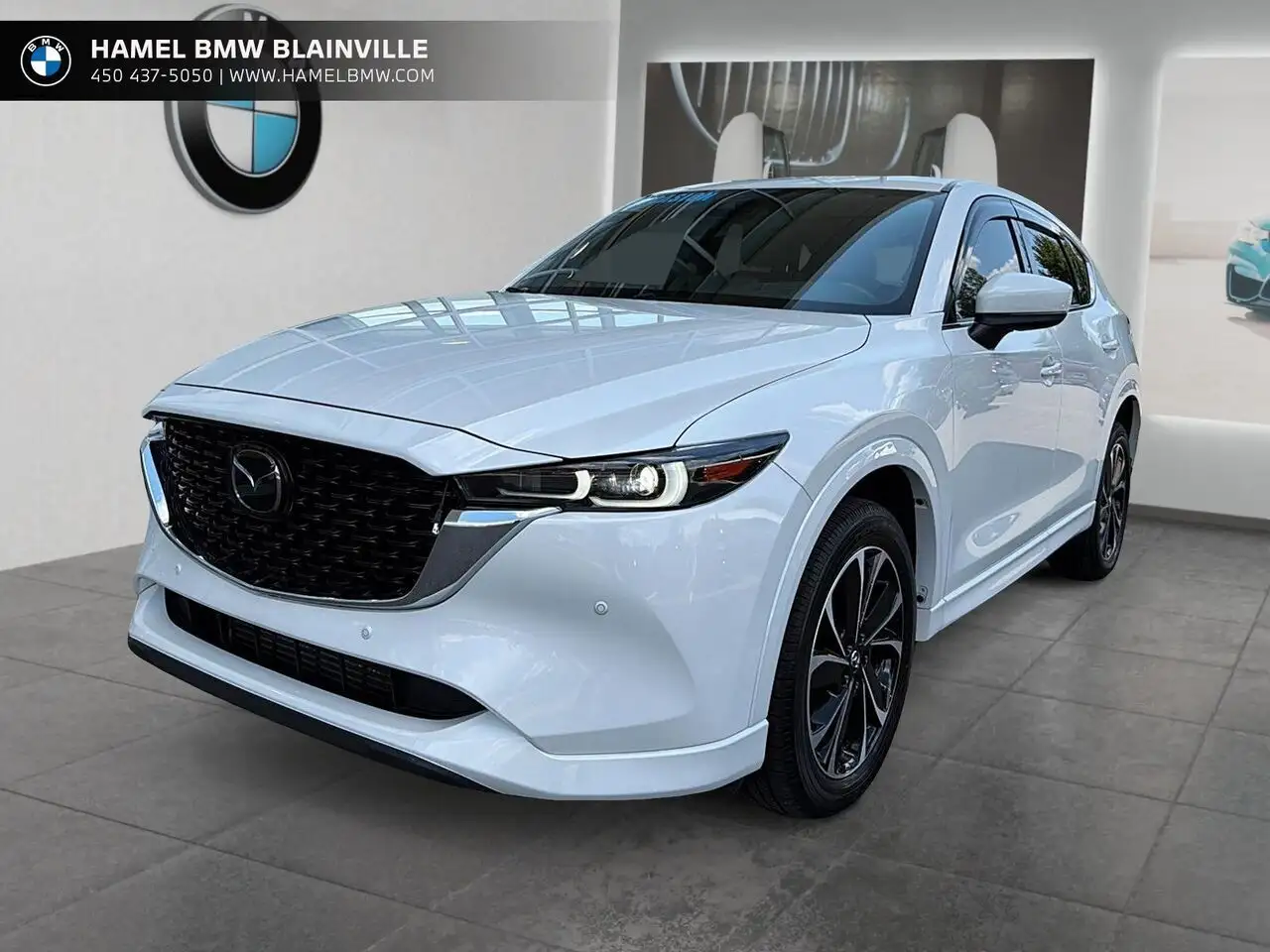 2023 Mazda CX-5 Signature — photo 1