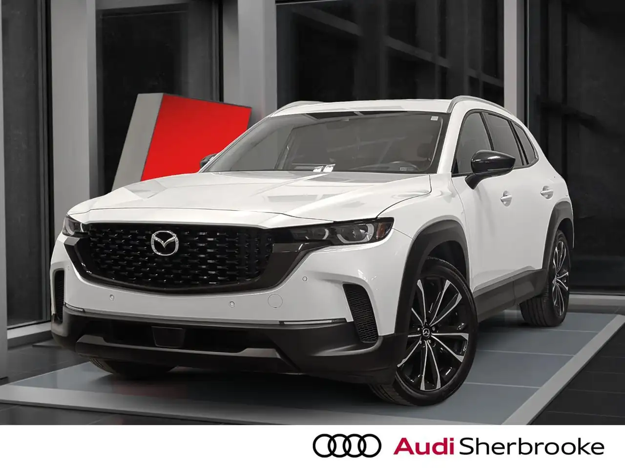 2024 Mazda CX-50 GT — photo 1