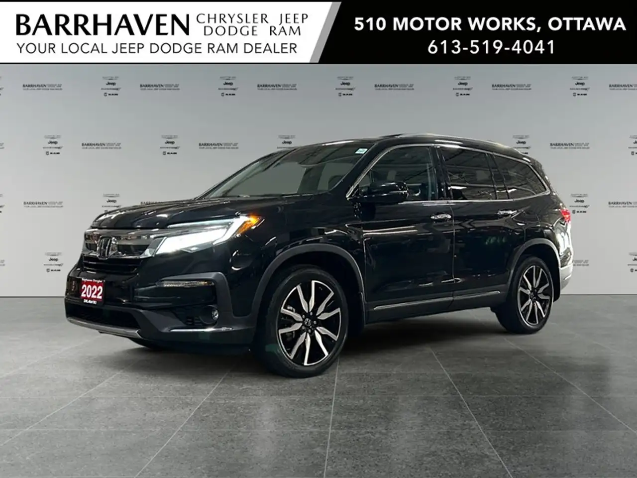 2022 Honda Pilot Touring 8-Passenger AWD — photo 1