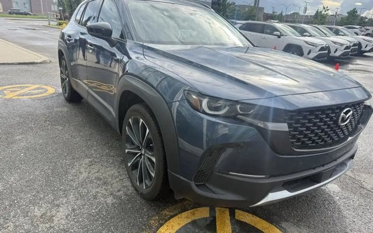 2024 Mazda CX-50 Base — photo 1