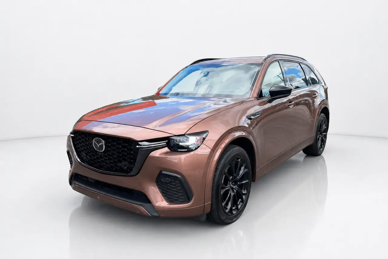 2025 Mazda CX-70 GT — photo 1