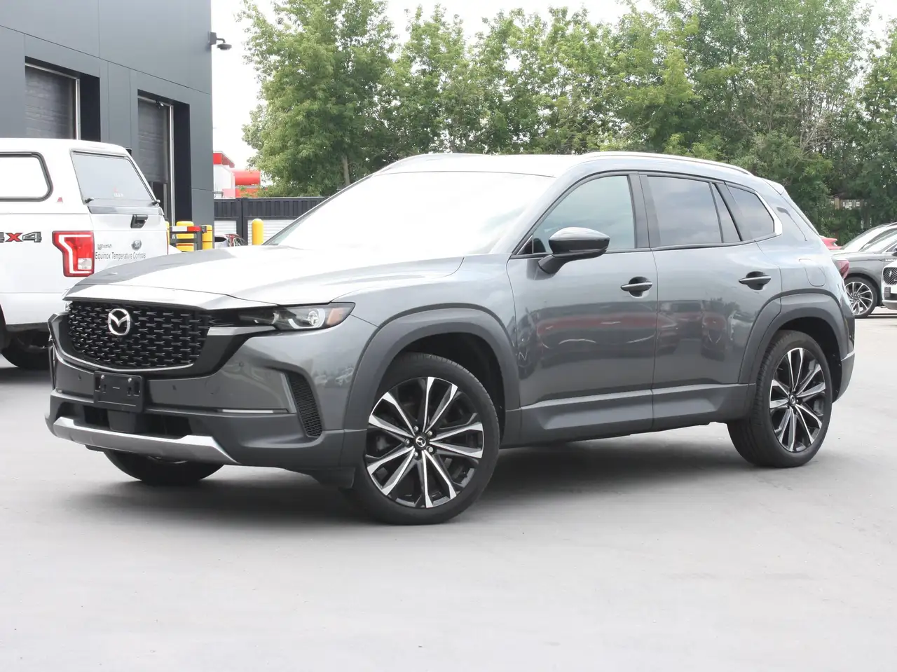 2024 Mazda CX-50 GT — photo 1