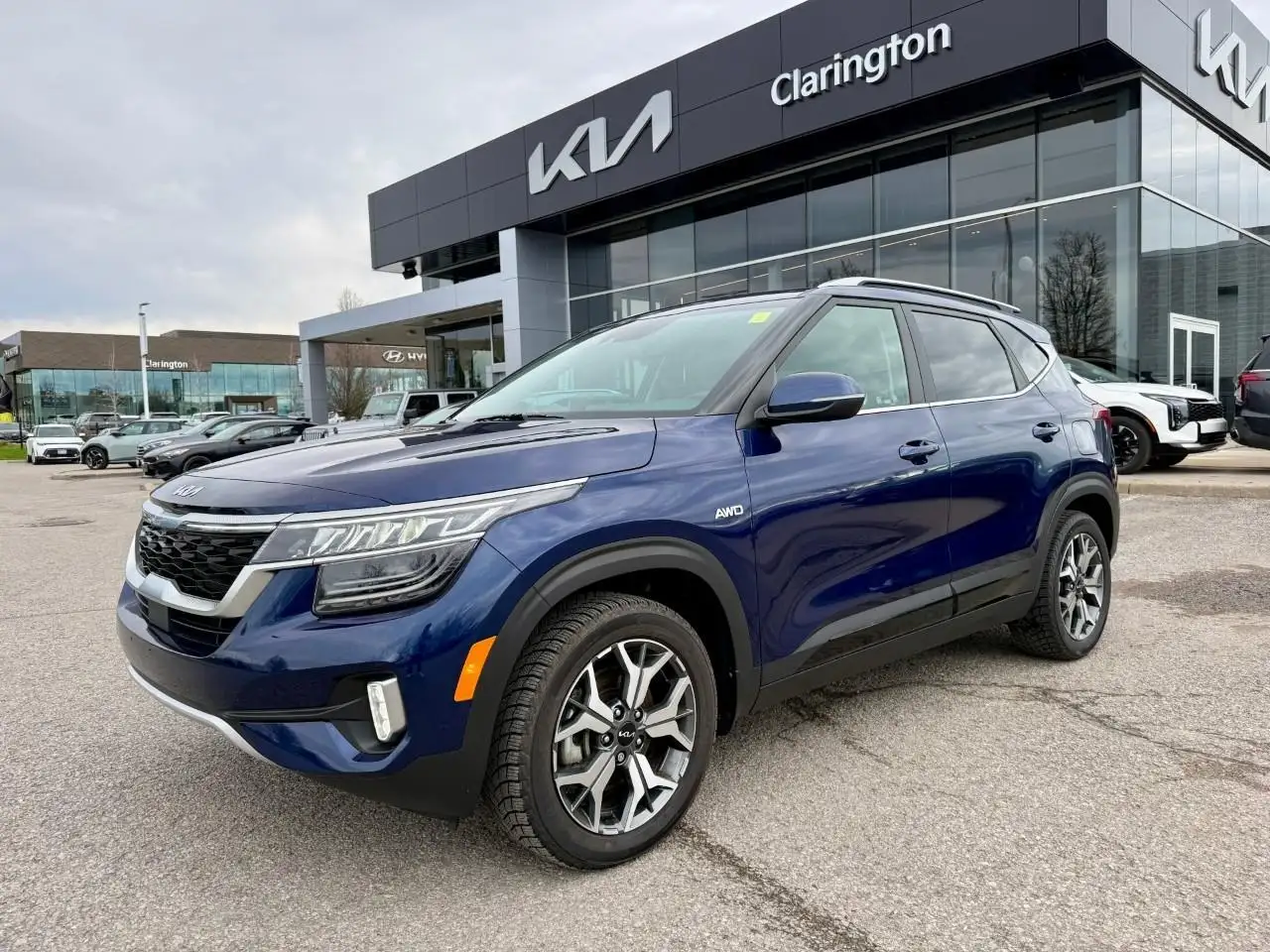 2023 Kia Seltos EX — photo 1