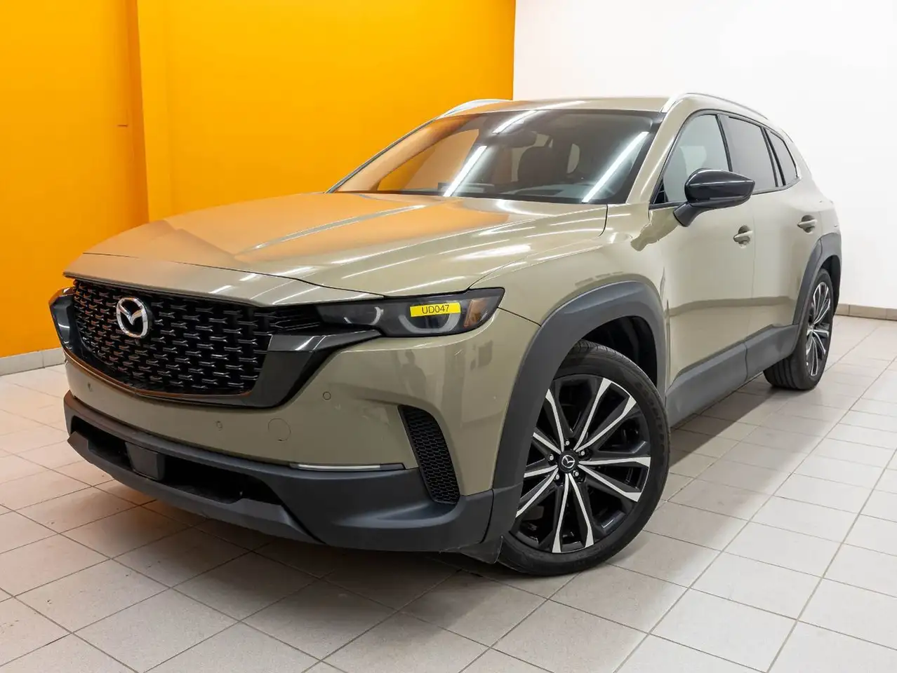 2023 Mazda CX-50 GT Turbo — photo 1