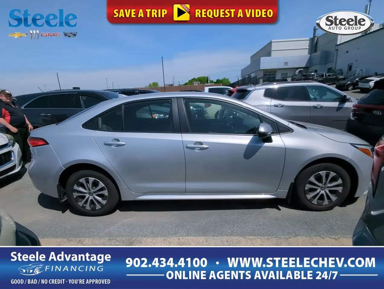 2023 Toyota Corolla Hybrid LE — photo 1