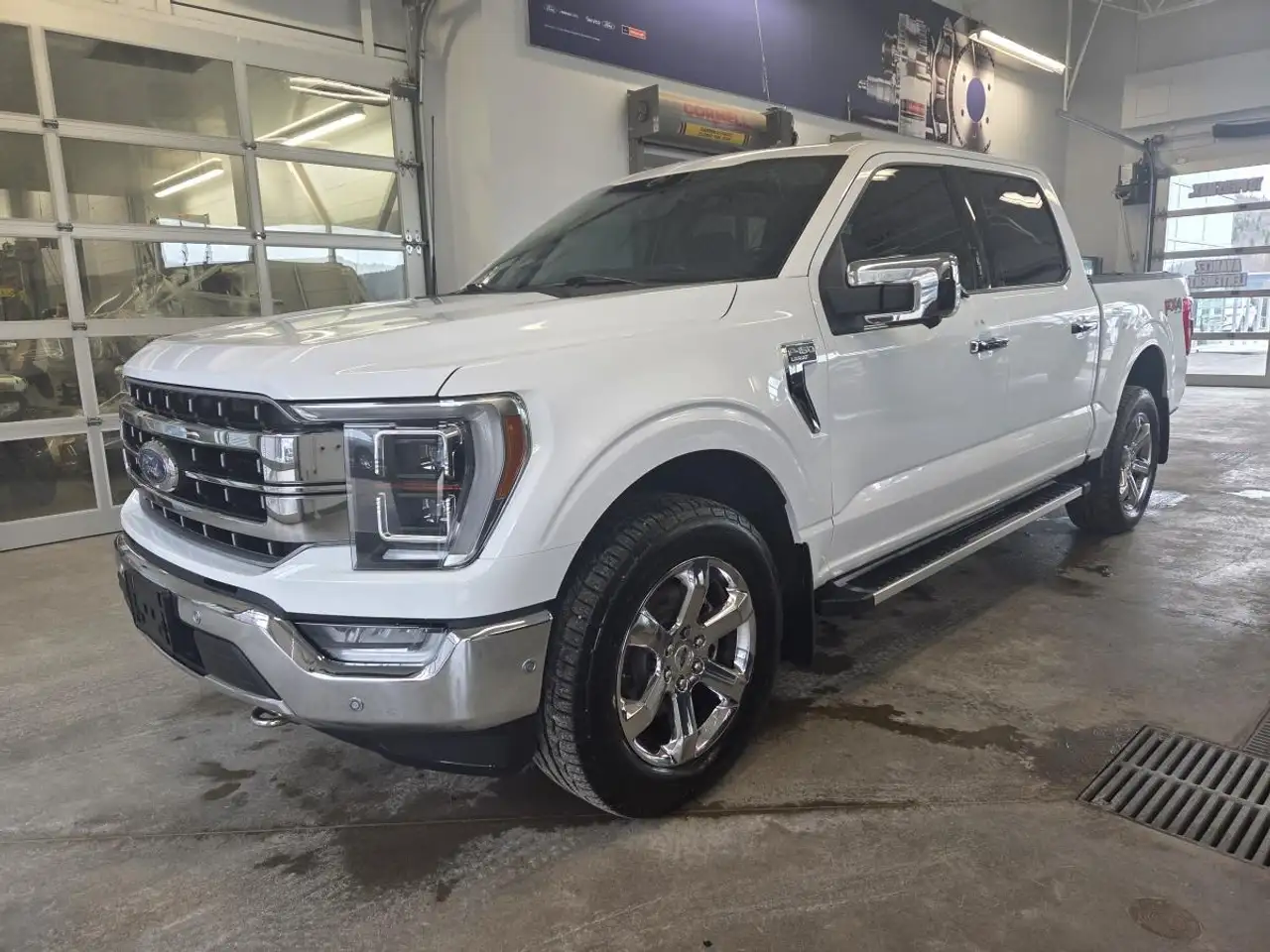 2022 Ford F 150 Lariat — photo 1