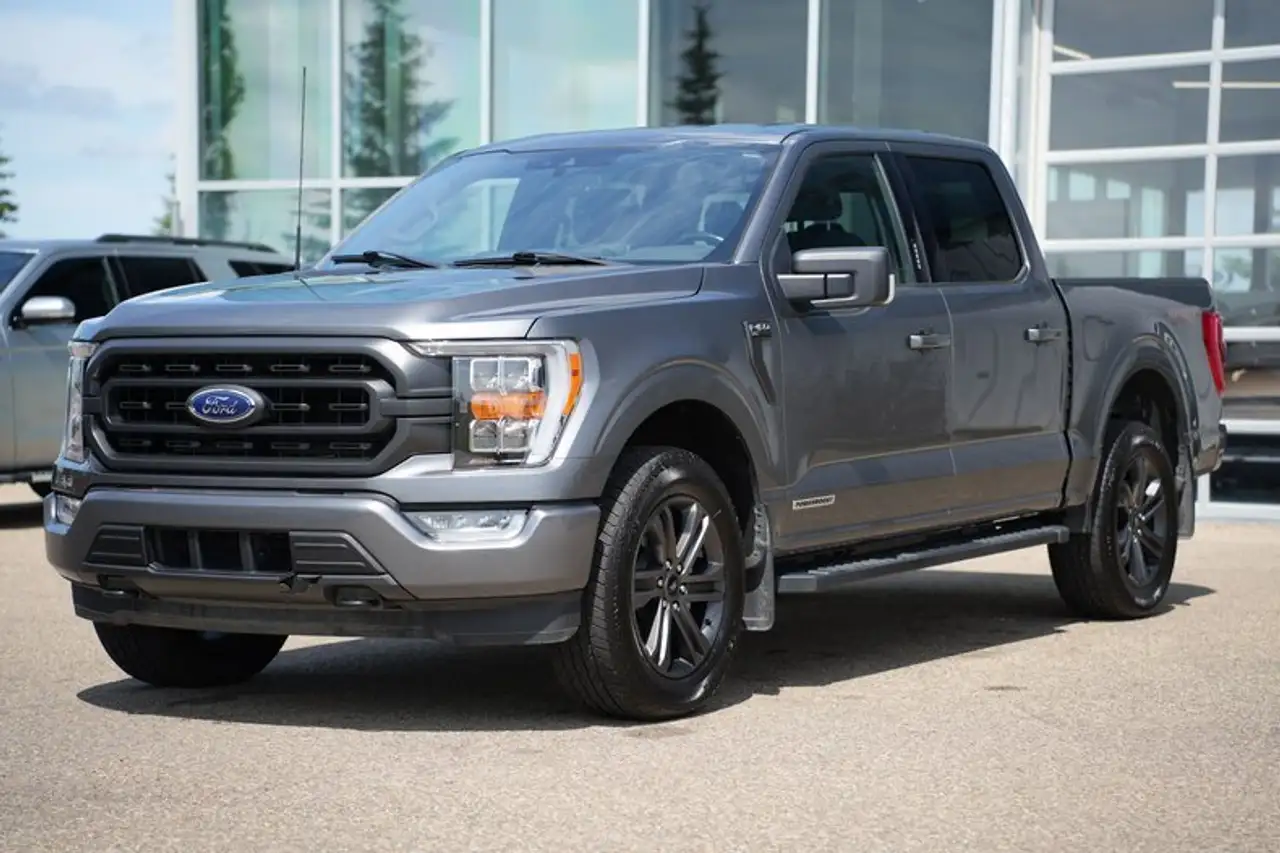 2022 Ford F 150 XLT — photo 1