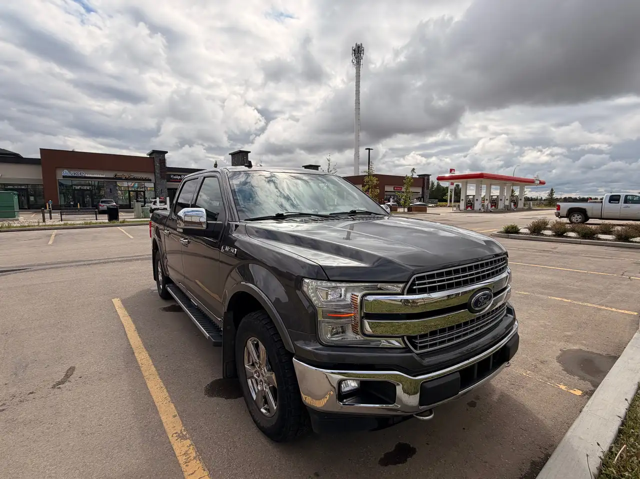 2020 Ford F 150 Lariat — photo 1
