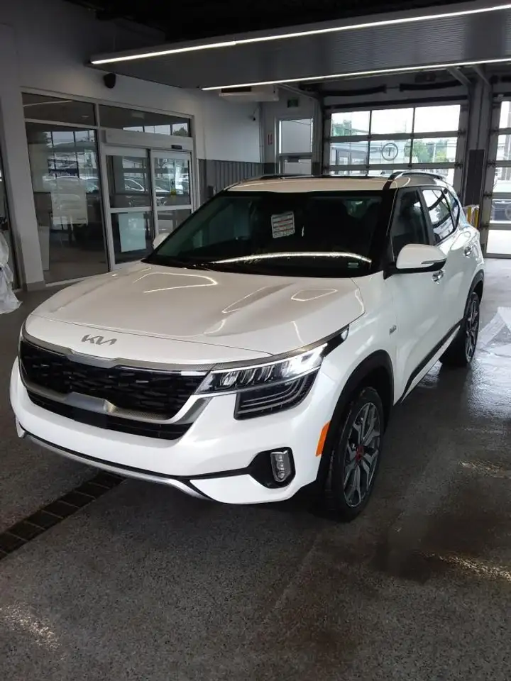 2023 Kia Seltos Turbo — photo 1