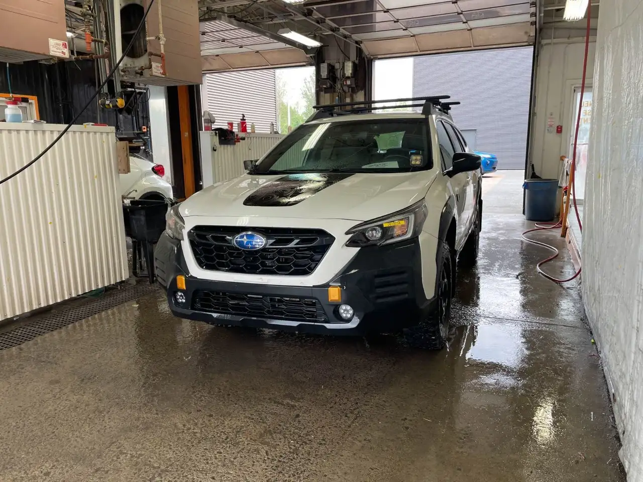 2022 Subaru OUTBACK Wilderness — photo 1