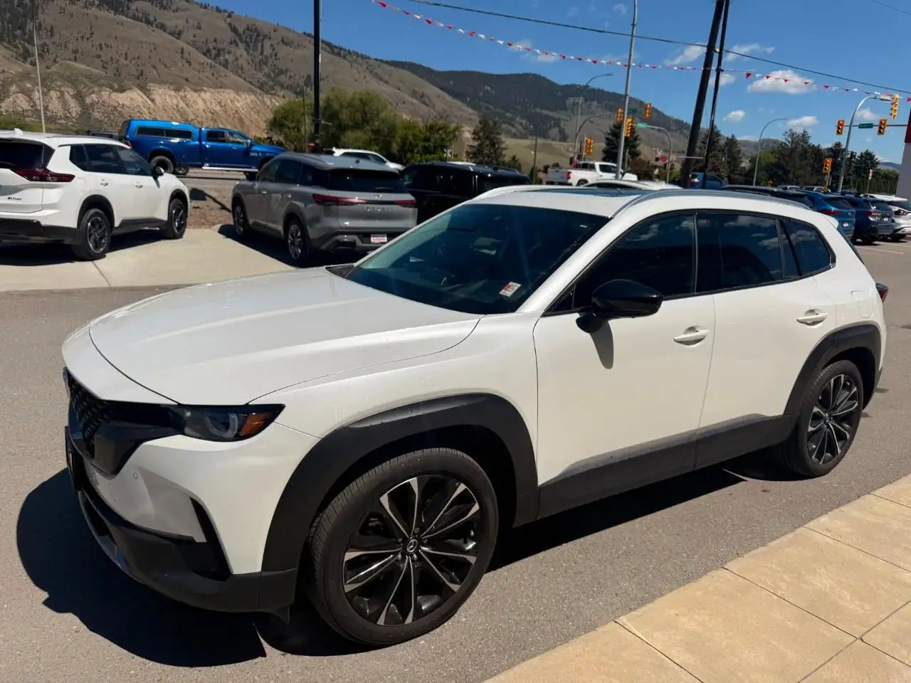 2024 Mazda CX-50 GT — photo 1