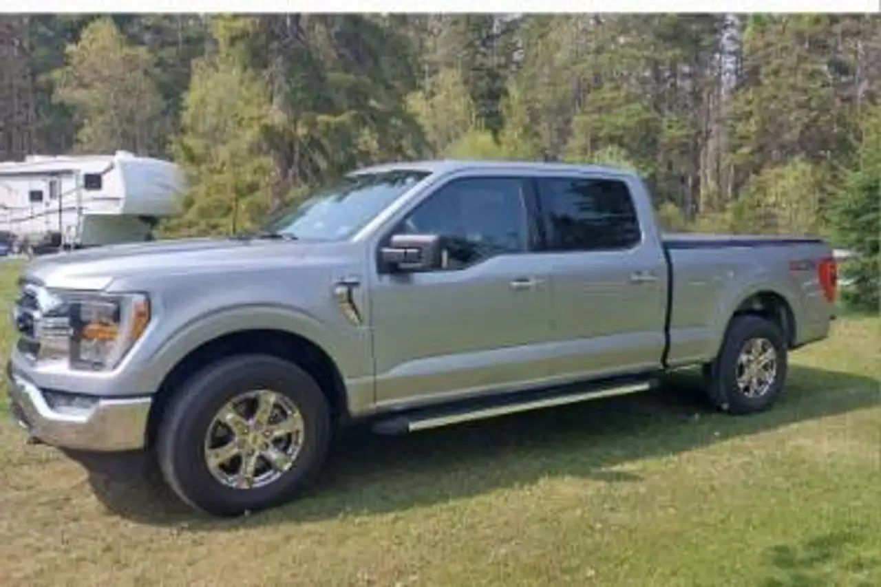 2022 Ford F 150 XLT — photo 1