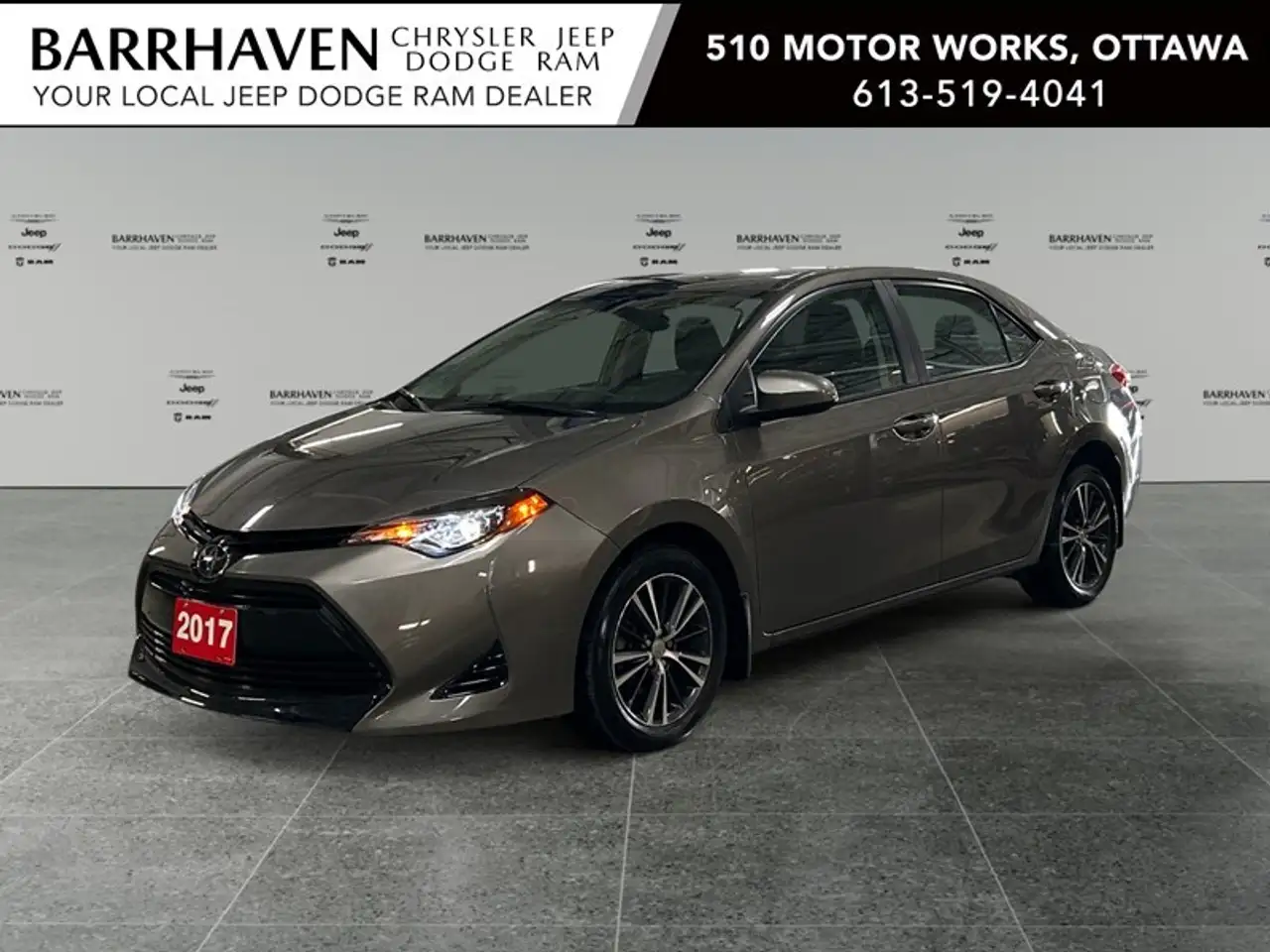 2017 Toyota Corolla LE Upgrade | Sunroof | Alloy Wheels | Ultra Low KM — photo 1