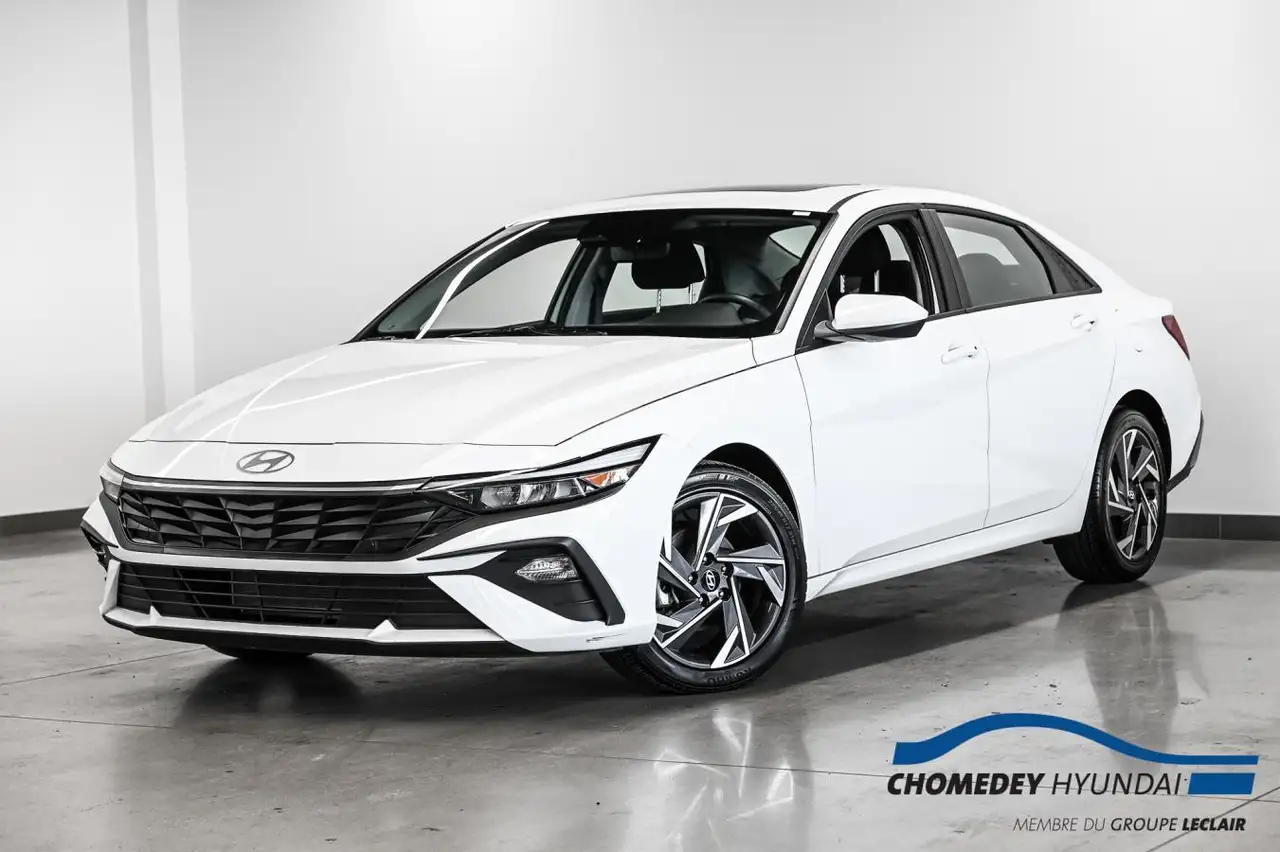 2025 Hyundai ELANTRA Preferred — photo 1