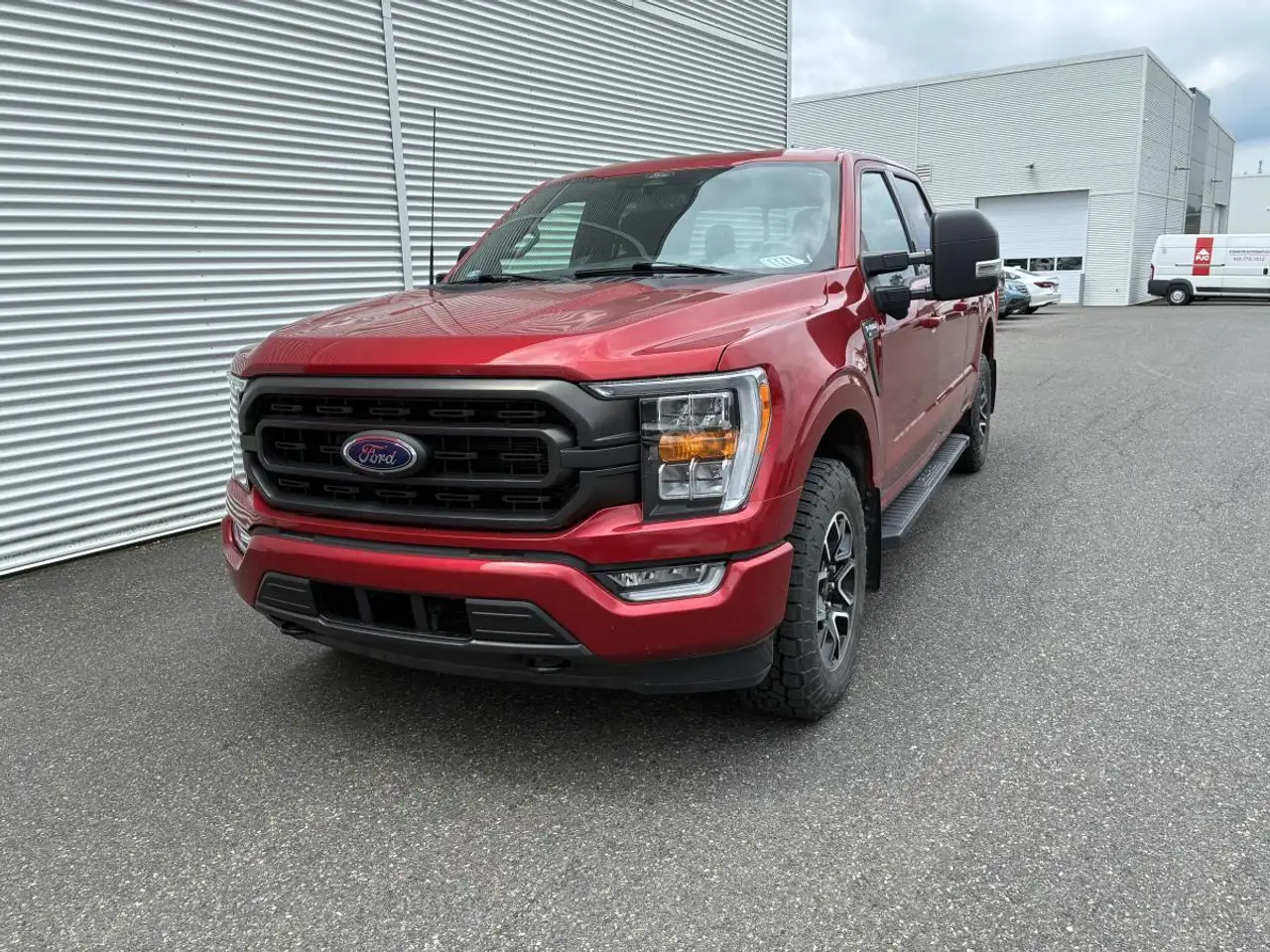 2022 Ford F 150 XLT — photo 1