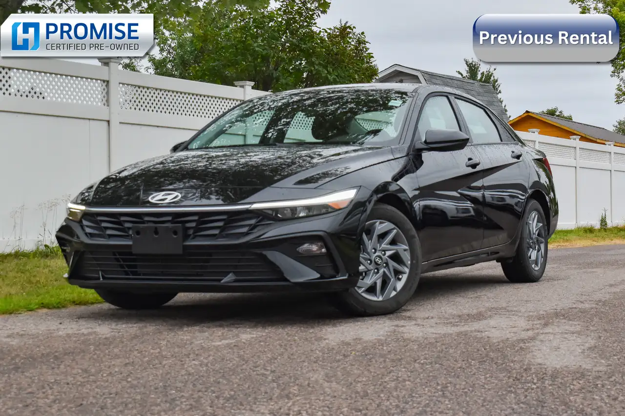 2025 Hyundai ELANTRA Preferred — photo 1