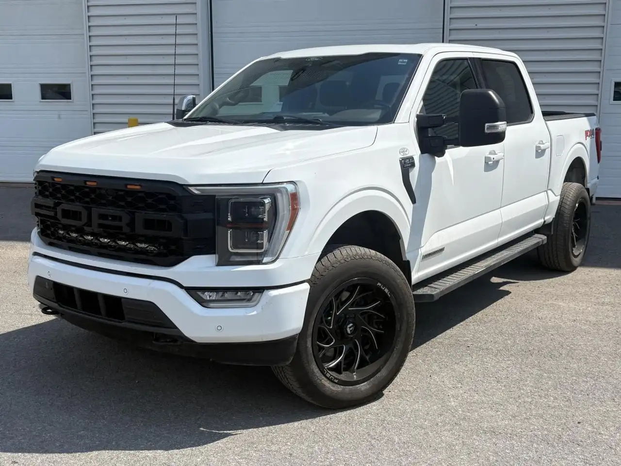 2022 Ford F 150 Lariat — photo 1