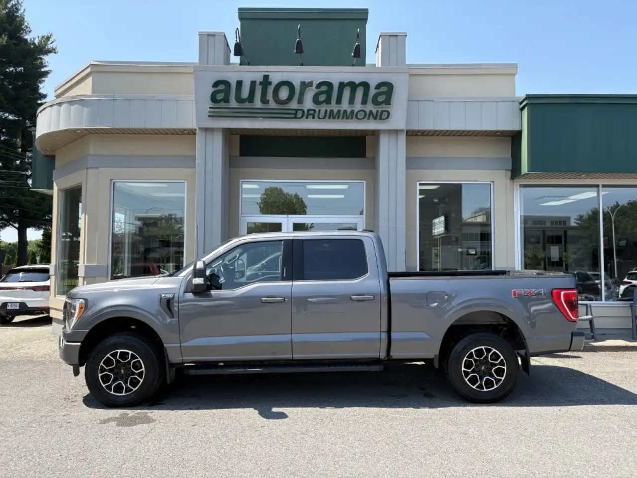 2022 Ford F 150 Base — photo 1