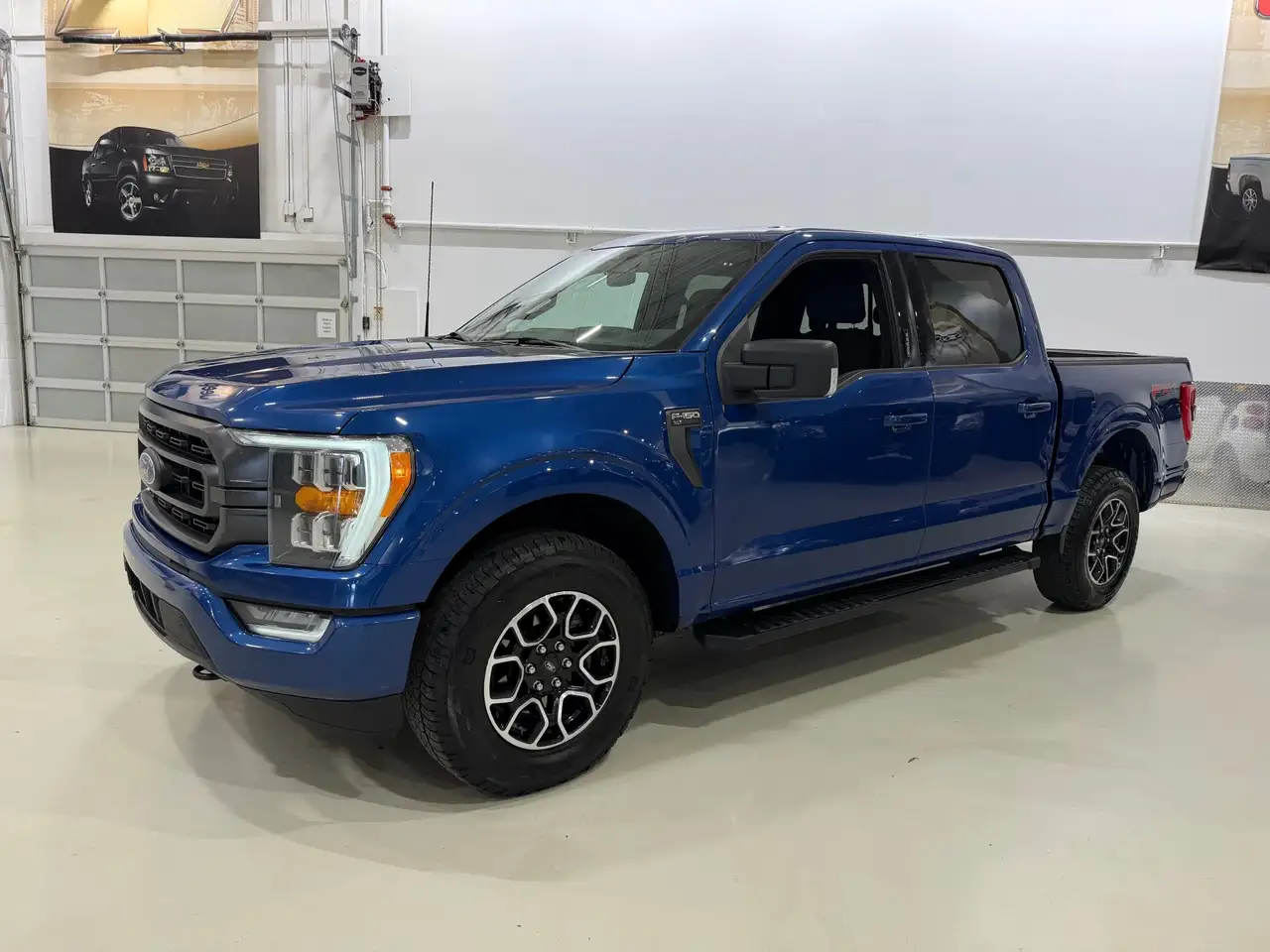 2022 Ford F 150 XLT — photo 1