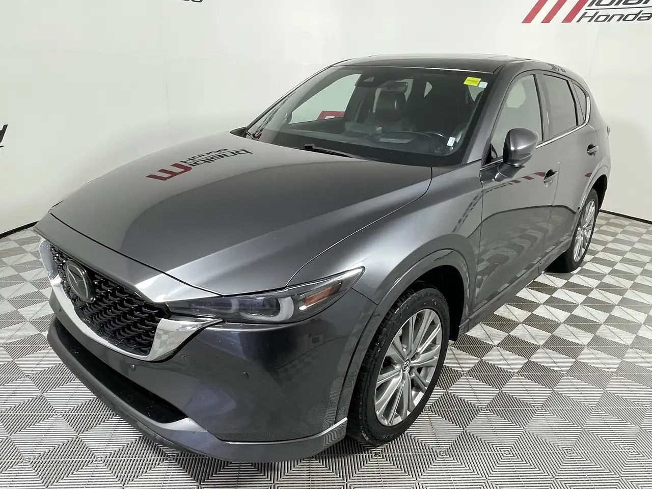 2022 Mazda CX-5 Signature — photo 1