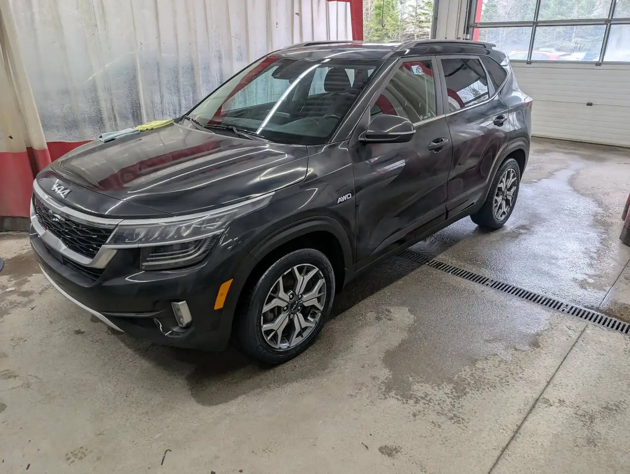 2023 Kia Seltos EX — photo 1