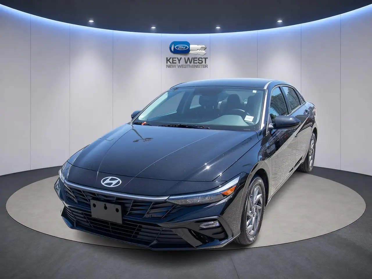 2025 Hyundai ELANTRA Preferred — photo 1