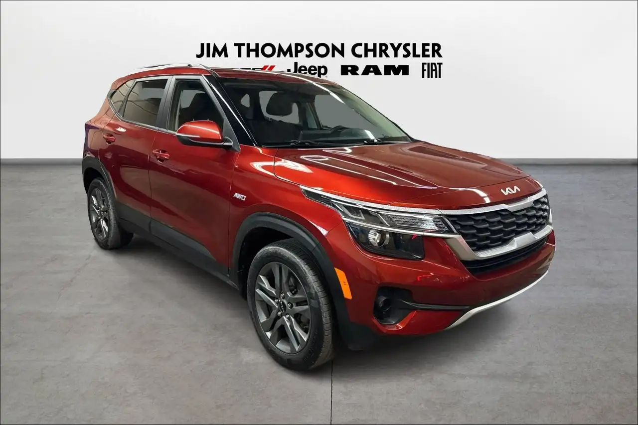 2023 Kia Seltos LX — photo 1