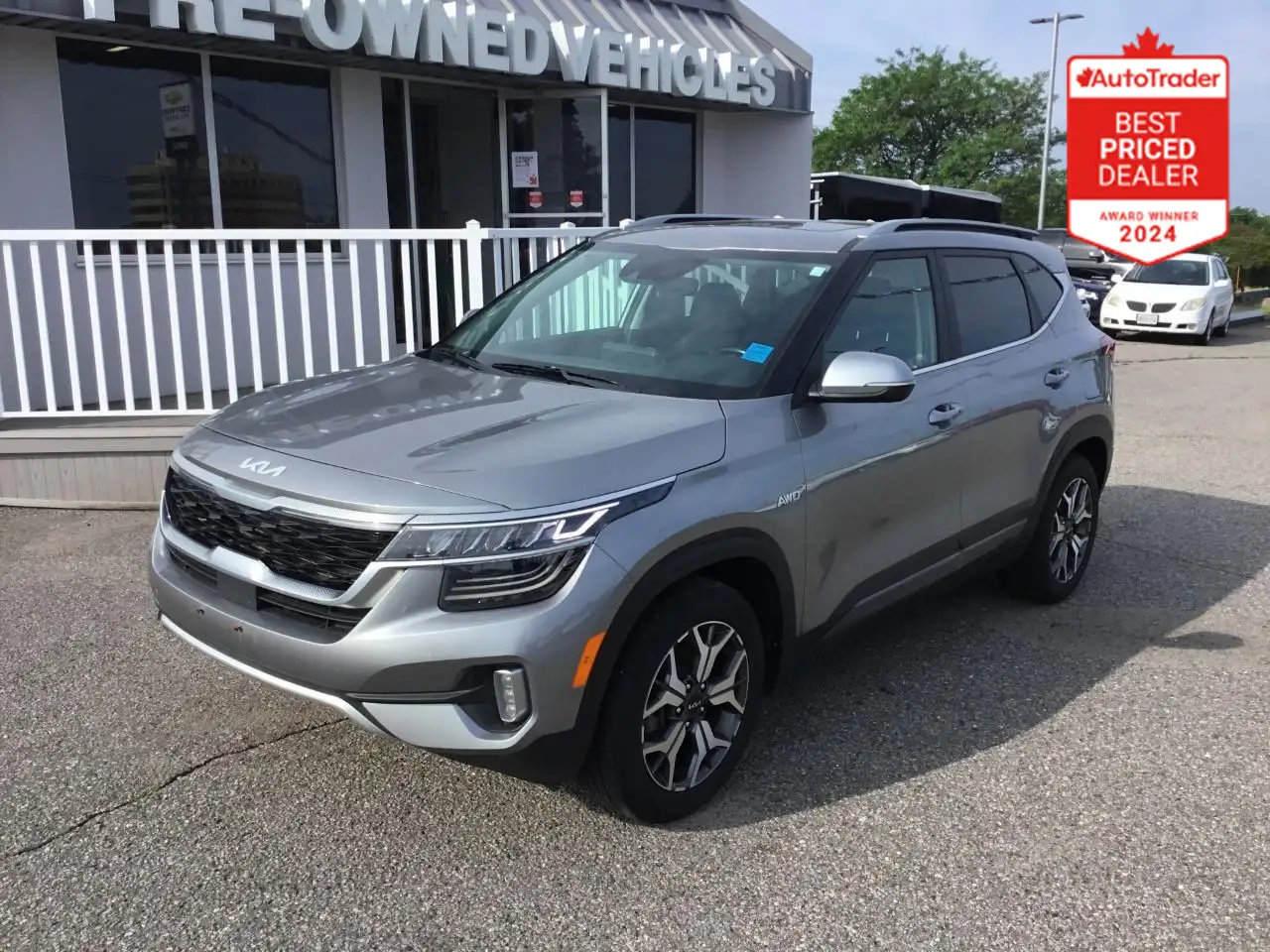 2023 Kia Seltos Base — photo 1