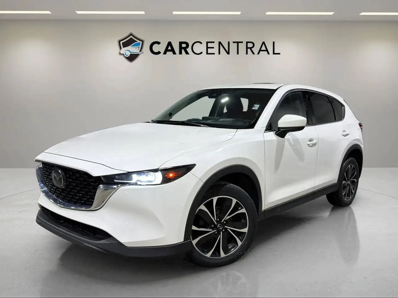 2022 Mazda CX-5 GT — photo 1