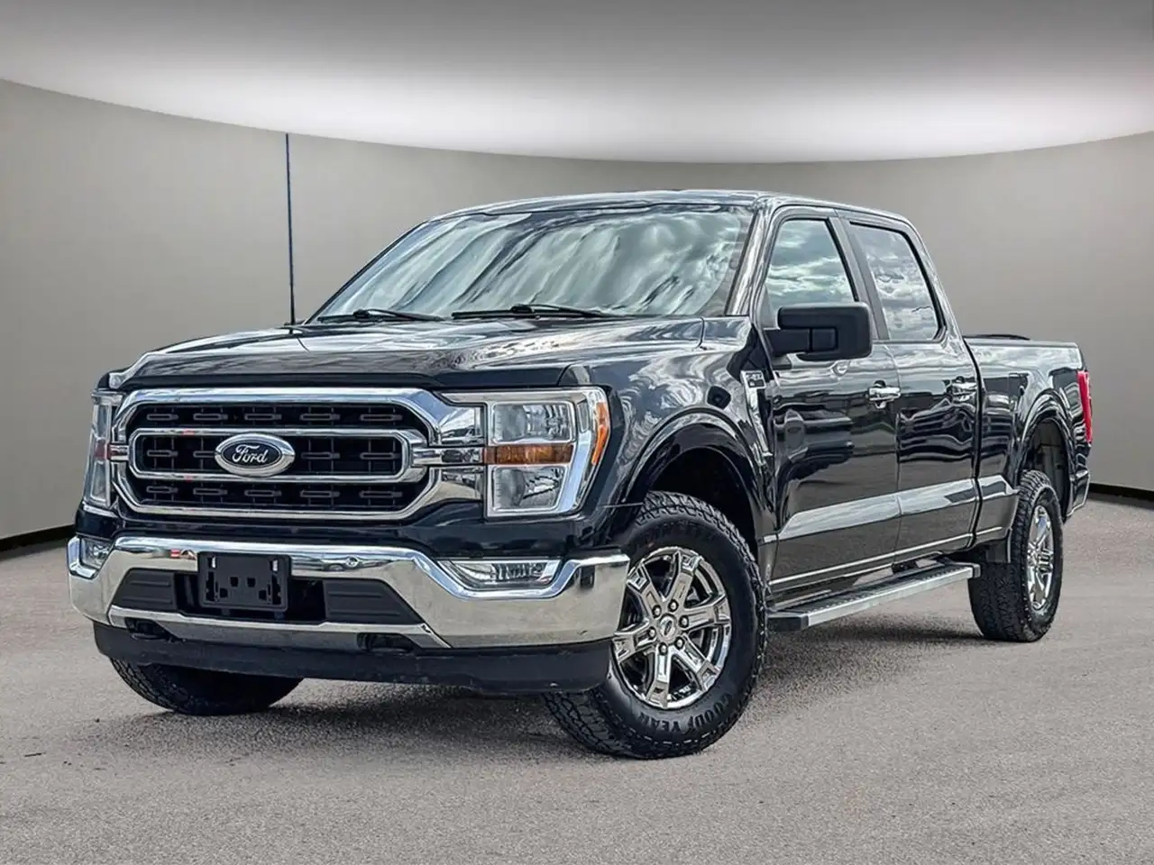 2022 Ford F 150 XLT — photo 1