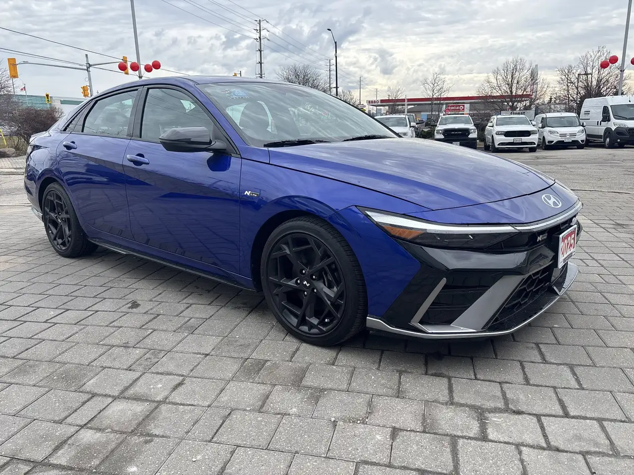 2025 Hyundai ELANTRA Ultimate — photo 1