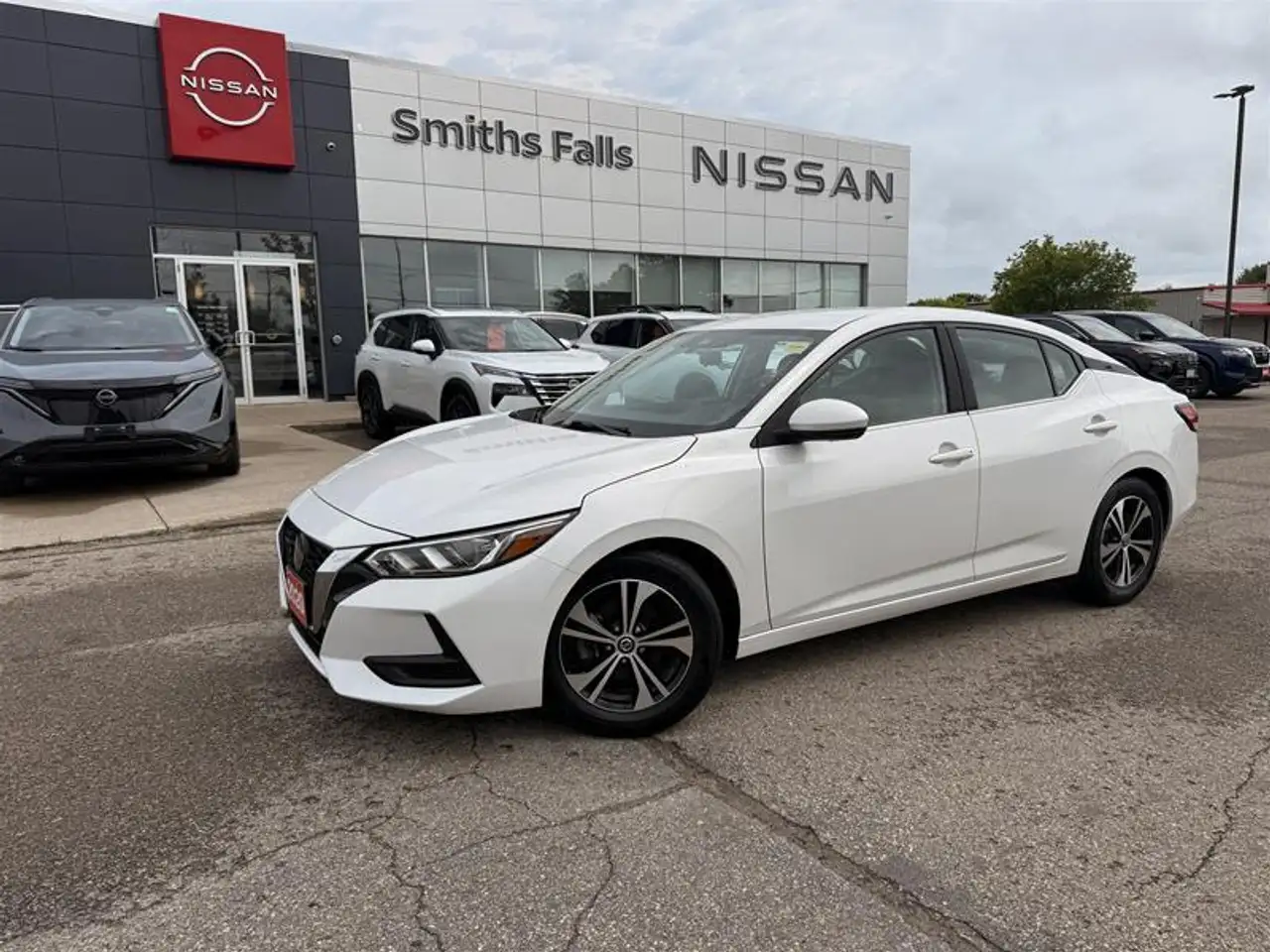 2020 Nissan Sentra SV — photo 1