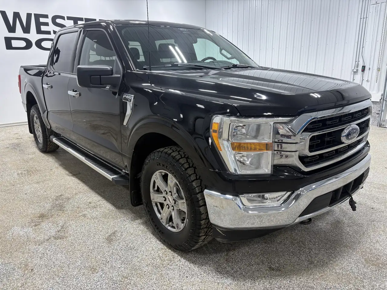 2022 Ford F 150 EcoBoost — photo 1