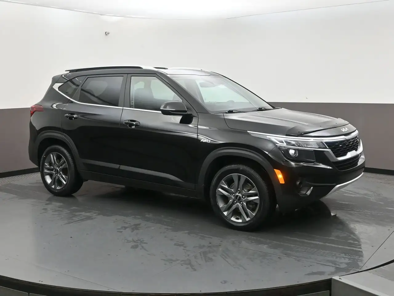 2023 Kia Seltos EX — photo 1