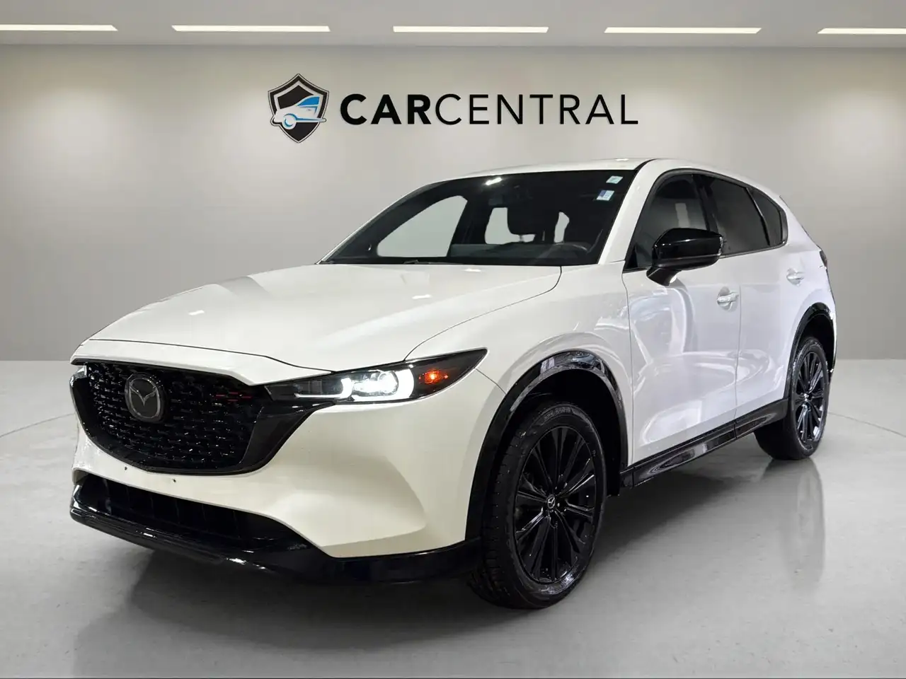 2022 Mazda CX-5 Sport Design — photo 1
