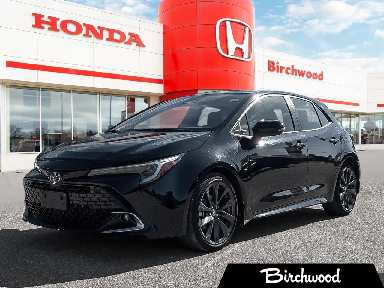 2023 Toyota Corolla XSE — photo 1