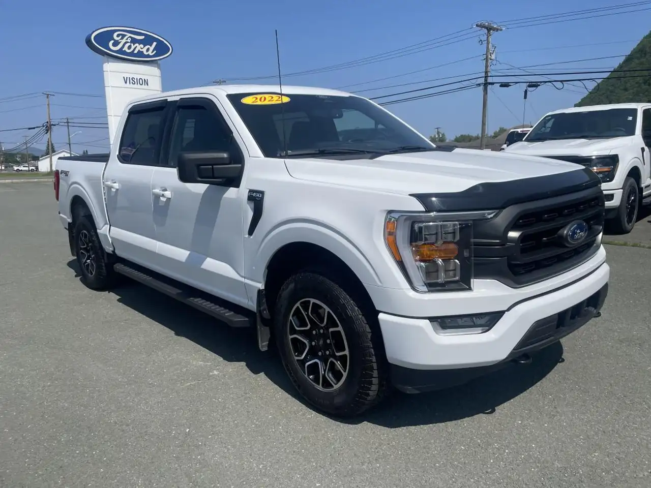 2022 Ford F 150 XLT — photo 1