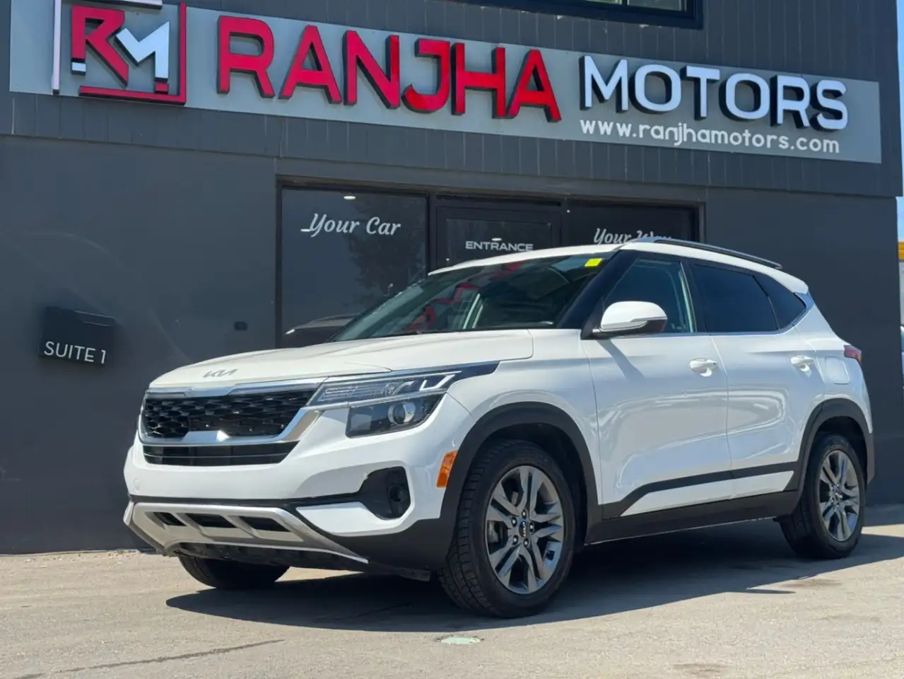 2023 Kia Seltos EX — photo 1