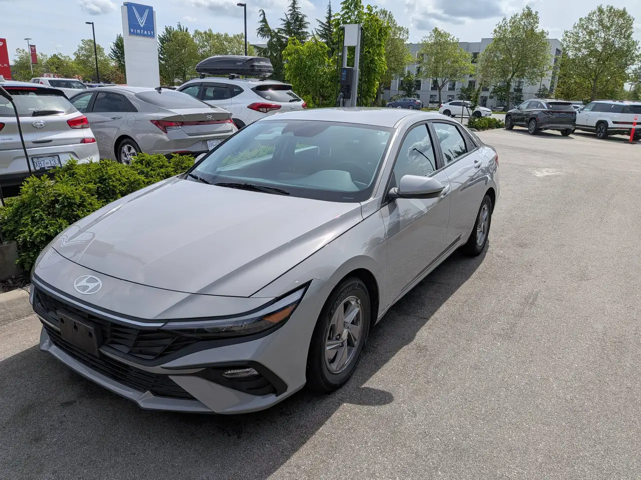 2025 Hyundai ELANTRA Essential — photo 1