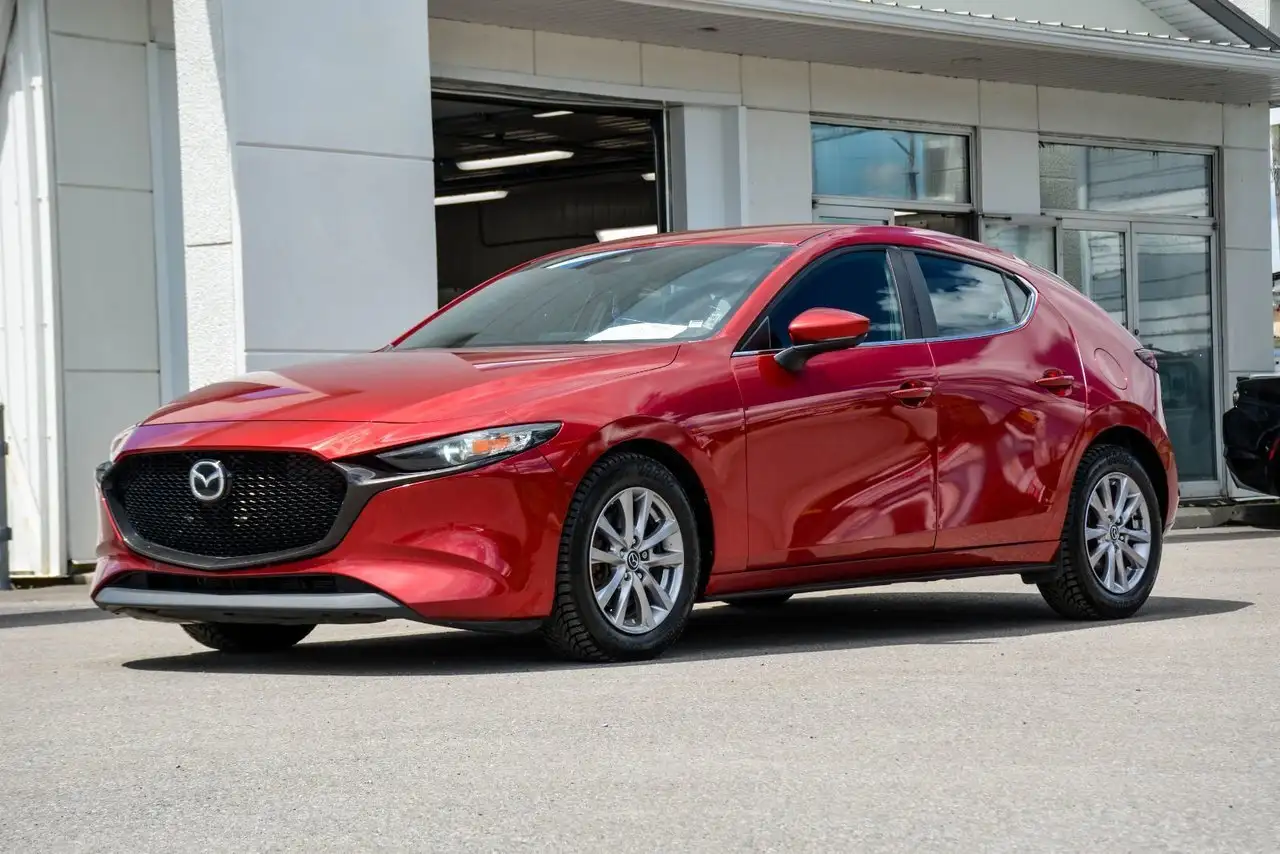 2019 Mazda 3 GS — photo 1