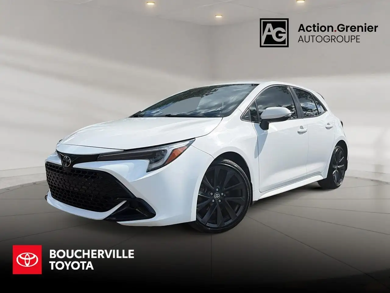 2023 Toyota Corolla SE — photo 1