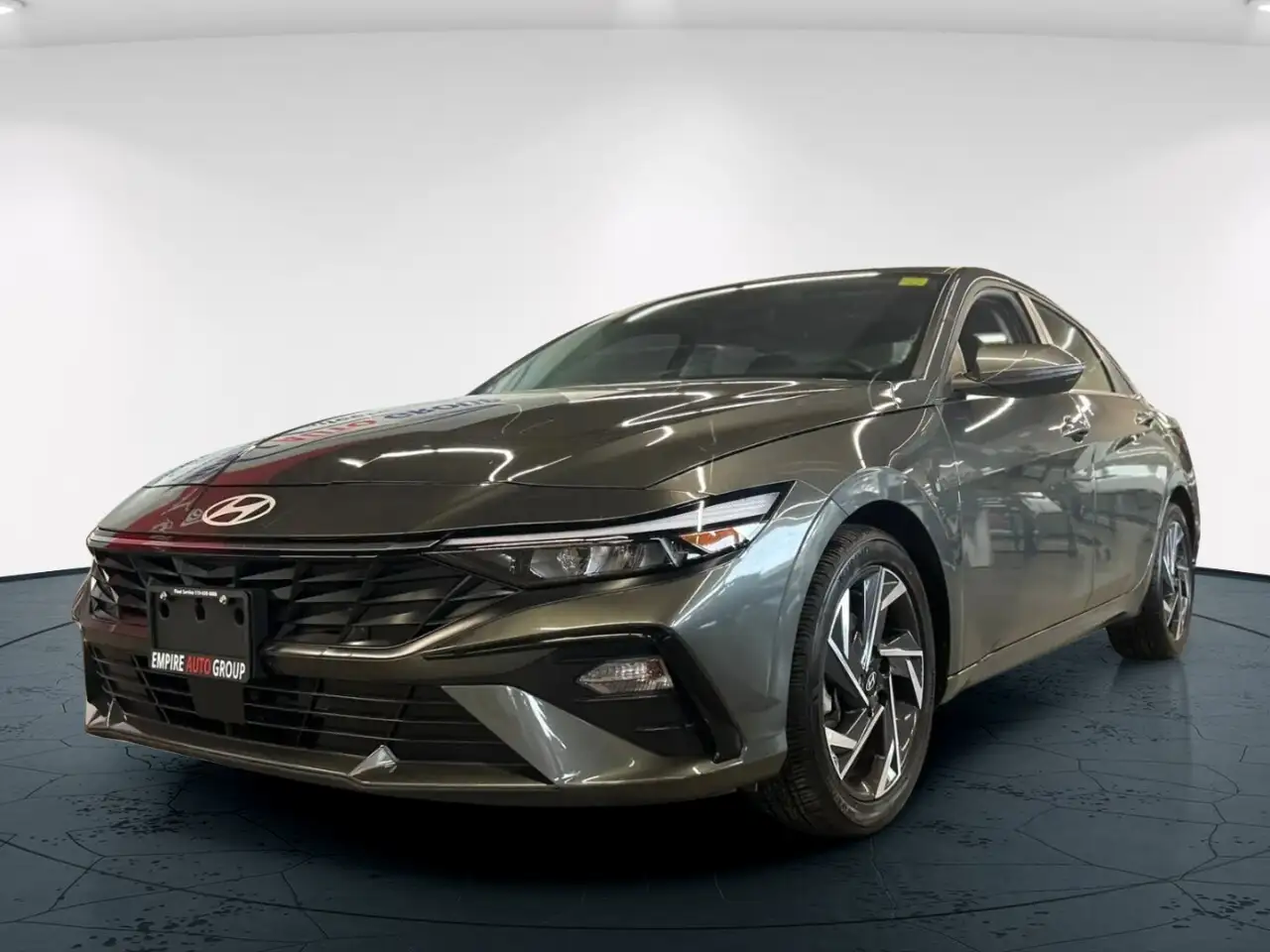 2025 Hyundai ELANTRA SEL — photo 1